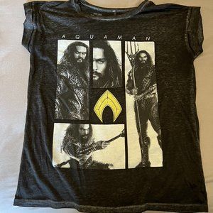 Aquaman Women's T-Shirt - Size XL